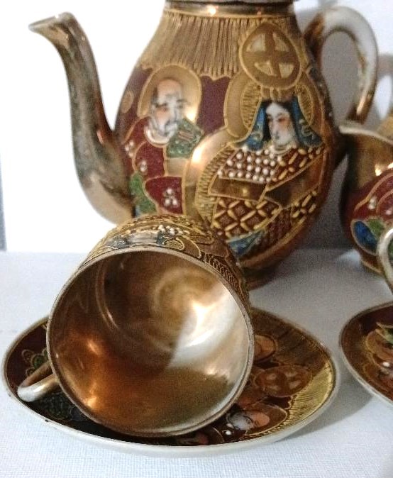 Interesting Antique Japanese Samurai‑Style Tea Set - Image 4