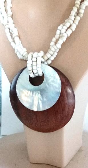 Vintage Large Mother of Pearl,Coral Pendant Necklace - Image 2