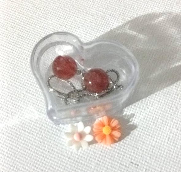 Elegant Red Carnelian Bead Lobe Threader, Sterling Silver Chain - Image 4