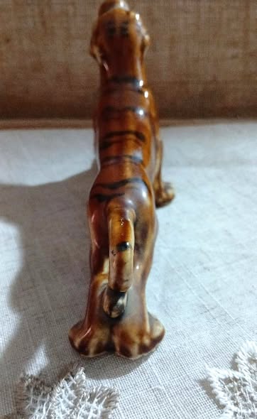 A Majestic & Muscular Brown Tiger Ornament - Image 3