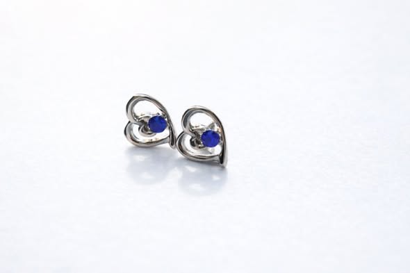 Superb Silver Plated Heart with Blue Gemstones Stud Earrings - Image 4