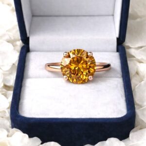 Elegant 925 Sterling Silver Soft Brown Round Cut Topaz Ring