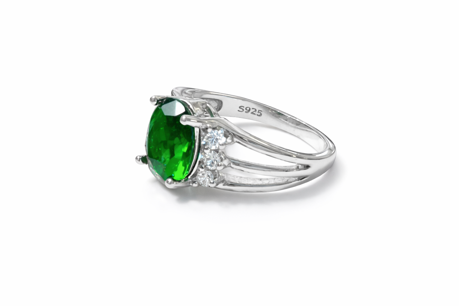 Oval Peridot & White Cubic Zirconia Sterling Silver Ring – Engraved S925 - Image 2