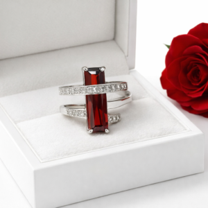 Gorgeous Sterling Silver Garnet & Cubic Zirconia Spiral Ring – 925 Hallmarked