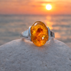 Electro‑Plated Imitation Brown Amber Ring – Silver Finish Tone