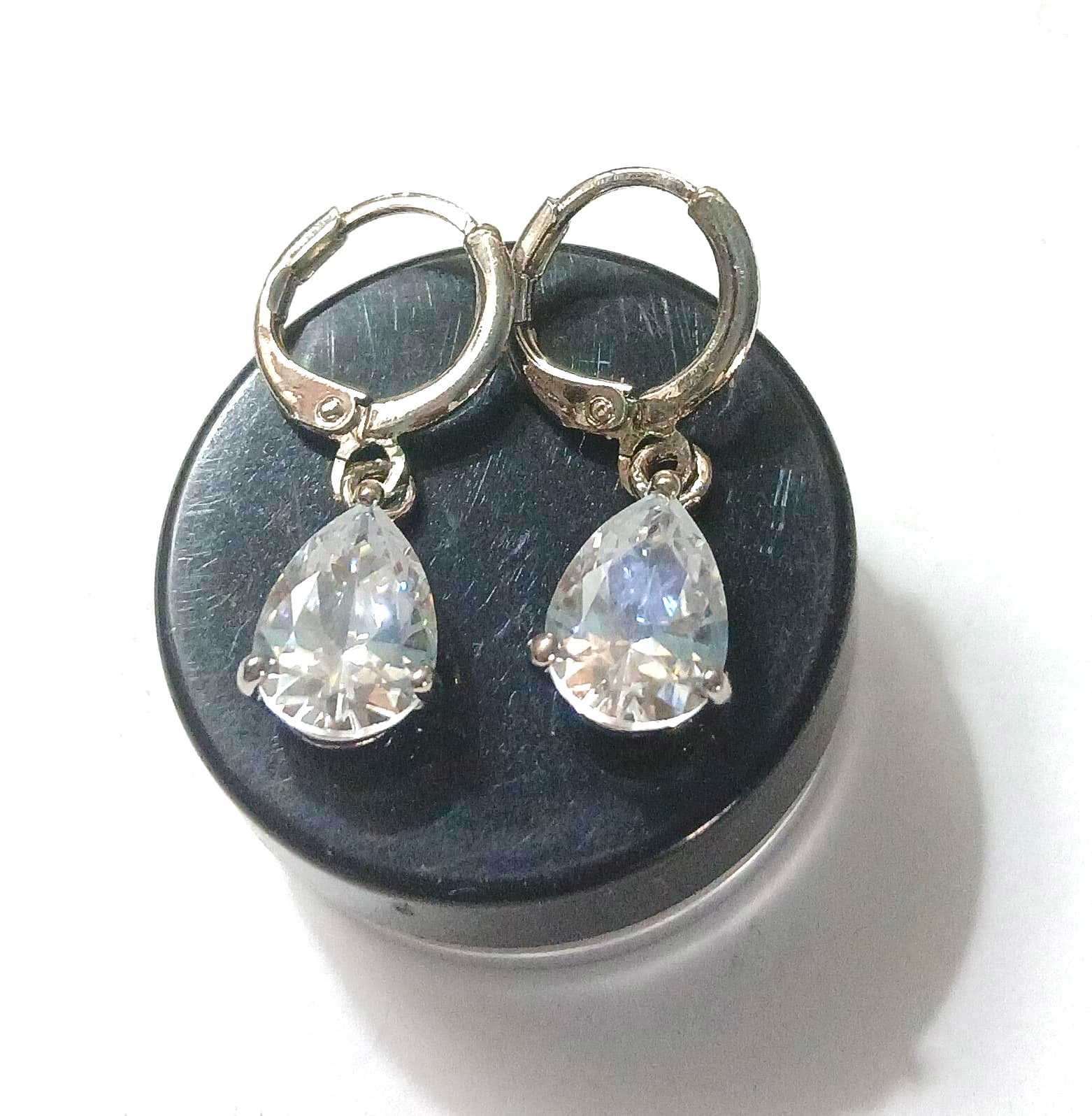 Stylish Oval Cut White Topaz Hoop Earrings – 2CT – 14K White Gold Plated - Image 3